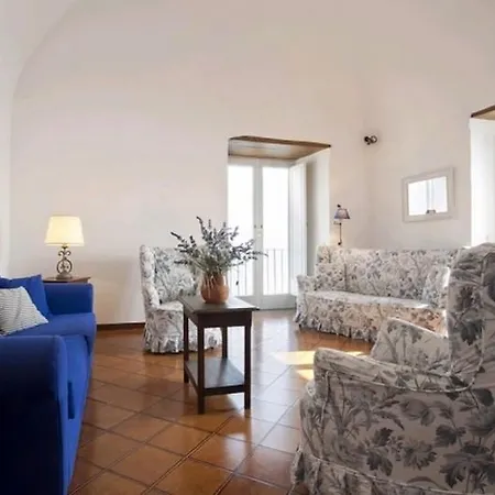 Locappart Paradiso Апартаменты